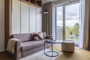 Möblierte Studio Wohnungen mit Gemeinschaftsflächen: Padelplatz, Fitness, Dachterrasse & mehr – Buschkrugallee 64, 12359 Britz, Berlin – Vorschaubild 2