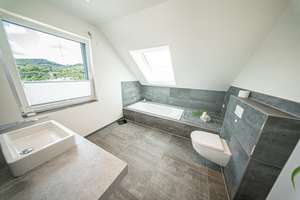 Stilvoll leben in Sundern – modernes Traumhaus mit Garten & Wohlfühlfaktor – Die vollständige Adresse der Immobilie erhältst du vom Anbieter., 59846 Sundern (Sauerland) – Vorschaubild 12