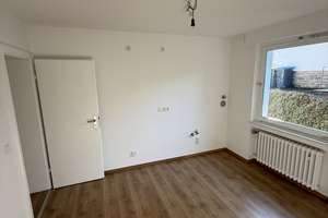 +++ Komplett sanierte 2-3 Zimmer Wohnung, tolles Tageslichtbad, Terrasse, Garten u.v. mehr ++++ – Wolfgangstr. 13, 42655 Solingen-Mitte, Solingen – Vorschaubild 7