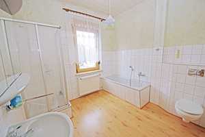einzugsbereites Reihenendhaus / Zweifamilienhaus in Zerbst / Anhalt – Anhalt-Bitterfeld (Kreis) – Vorschaubild 22