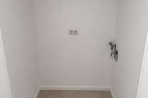 Hochwertig sanierte 4-Zimmer-Wohnung | 107 m² | 2 Balkone | TG-Stellplatz | 2 Jahre befristet – Daniel-Schürmann-Straße 35, 42853 Mitte, Remscheid – Vorschaubild 11