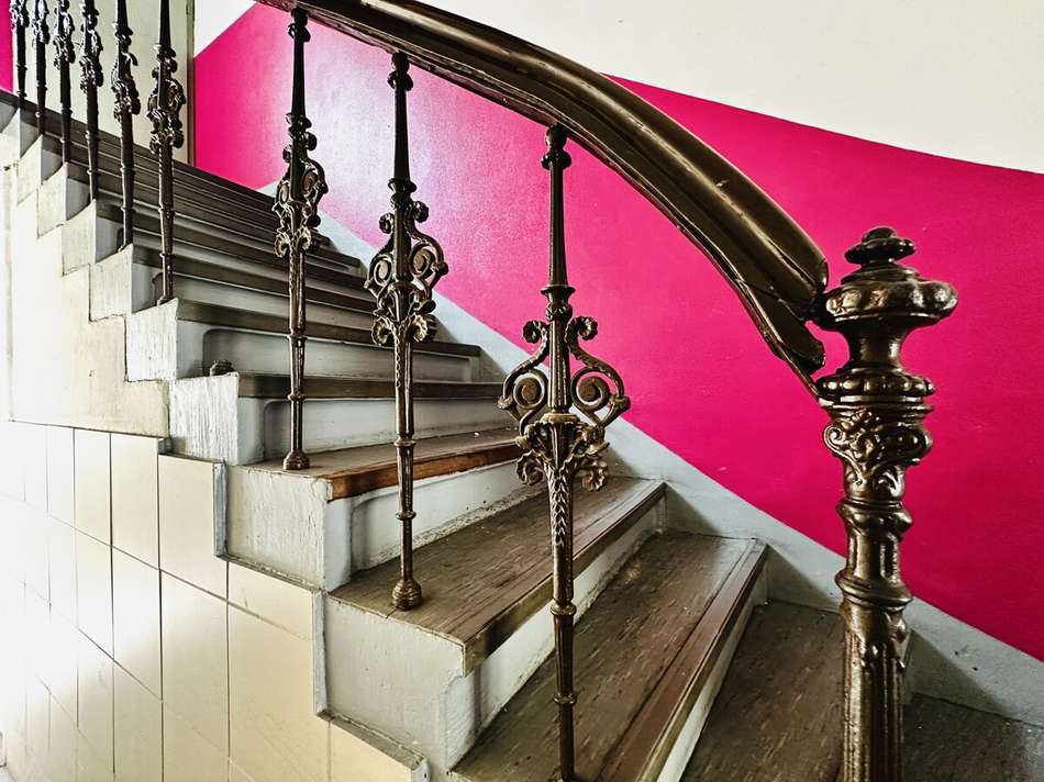 Kunstvolle Holzverzierungen