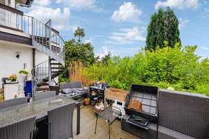 Zweifamilienhaus mit Panoramablick in gehobener Lage in Kleinostheim – Die vollständige Adresse der Immobilie erhältst du vom Anbieter., 63801 Kleinostheim – Vorschaubild 8