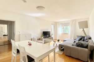 Zum 1.10 *Möbl. Wohnung mit sonnigem Süd-Balkon, ruhig Parkstadt Bogenhausen – Buschingstrasse 0, 81677 München – Vorschaubild 1