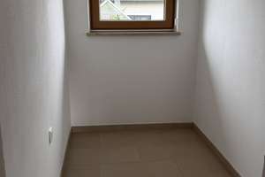 Modernes Wohnen: Großzügiges Einfamilienhaus in Oberhausen – 86697 Oberhausen – Vorschaubild 16