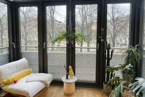 Bezugsfreie 2-3 Zimmer-Wohnung mit Balkon und Stellplatz nahe Warschauer Straße in Friedrichshain – Torellstraße 5, 10243 Friedrichshain, Berlin – Vorschaubild 9