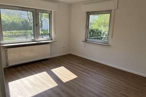 Helle 3-Zimmer Wohnung in Karlsruhe-Hagsfeld – Die vollständige Adresse der Immobilie erhältst du vom Anbieter., 76139 Hagsfeld, Karlsruhe – Vorschaubild 2