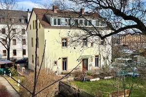 Doppelhaushälfte mit 6 Zimmern im Dresdner Westen - schöne Wohnlage!