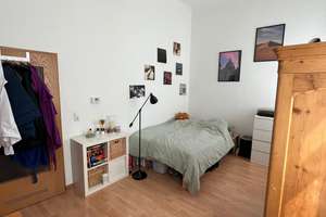Schönes WG Zimmer in 3-Zimmer Wohnung in Top Sanderau Lage ab 15.11. / 3er WG! Küche vorhanden! – Huttenstraße 10a, 97072 Sanderau, Würzburg – Vorschaubild 4