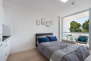 Vollmöbliert und flexibel Wohnen mit Balkon und idealer Anbindung in Forstenried – Kreuzhofstr 10, 81476 Forstenried, München – Vorschaubild 4