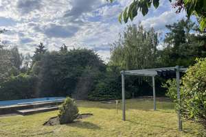 Bezauberndes Wohnhaus mit großem Garten und Pool in begehrter Lage von Berlin Biesdorf-Süd – Die vollständige Adresse der Immobilie erhältst du vom Anbieter., 12683 Biesdorf, Berlin – Vorschaubild 16