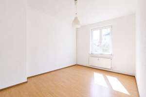 Helle Familien-Wohnung + Balkon: mitten im Fanninger-Kiez – Die vollständige Adresse der Immobilie erhältst du vom Anbieter., 10365 Lichtenberg (Ortsteil), Berlin – Vorschaubild 7