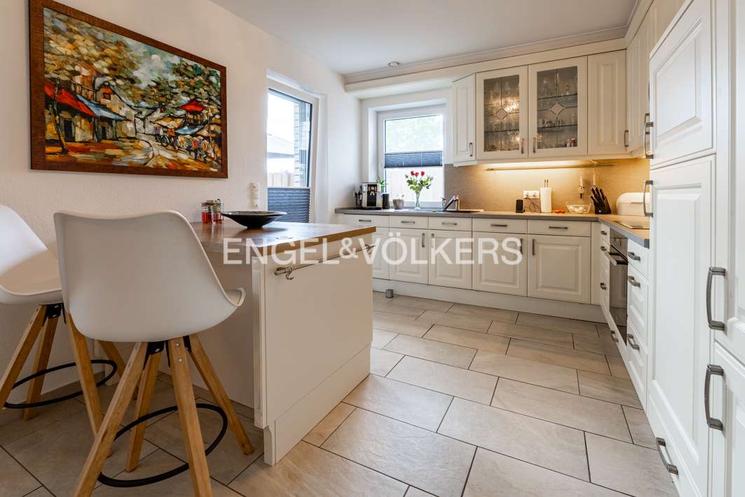 Immobilie in Esterwegen - Familientraum auf zwei Ebenen – Großzügiger Bungalow mit Dachausbau und Garten - Bild 3