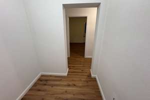Lichtdurchflutete 2-Zi.-Wohnung (5. OG) mit Loggia & neuer EBK  in Köln-Grengel – Akazienweg 82, 51147 Grengel, Köln – Vorschaubild 19