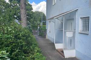 Mehrfamilienhaus mit Gewerbefläche und Entwicklungspotenzial in München – Die vollständige Adresse der Immobilie erhältst du vom Anbieter., 81243 Aubing-Süd, München – Vorschaubild 2