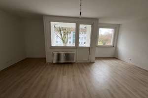 Schöne Wohnung - 2 Zimmer mit Balkon - weisses Wannenbad - Duisburg Rheinhausen – Franz-Schubert-Straße 4, 47226 Rheinhausen-Mitte, Duisburg – Vorschaubild 5