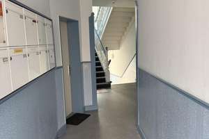 Sonnige, ruhige 2-Zimmer-Altbauwohnung zentral in Kiel – Die vollständige Adresse der Immobilie erhältst du vom Anbieter., 24114 Südfriedhof, Kiel – Vorschaubild 2