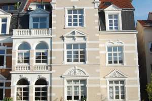 Waldhausen, exklusiver Altbau mit großer Wohnküche und Dachterasse