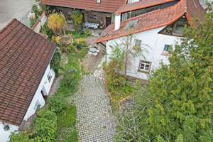 Großzügiges und liebevoll restauriertes Bauernhaus mit Quellenanschluss – Die vollständige Adresse der Immobilie erhältst du vom Anbieter., 69509 Mörlenbach – Vorschaubild 2