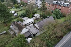 Mehrgenerationenwohnen mit vier Wohneinheiten, Ausbau-/Entwicklungsperspektive – Die vollständige Adresse der Immobilie erhältst du vom Anbieter., 40591 Wersten, Düsseldorf – Vorschaubild 4