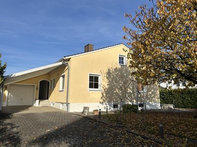 Laufend modernisiertes Einfamilienhaus in ruhiger Lage! 
