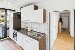 Rheinnähe! Modernisierte 3-Zimmer-Wohnung mit Aufzug und 2 Balkonen in Köln-Westhoven – Die vollständige Adresse der Immobilie erhältst du vom Anbieter., 51149 Westhoven, Köln – Vorschaubild 5