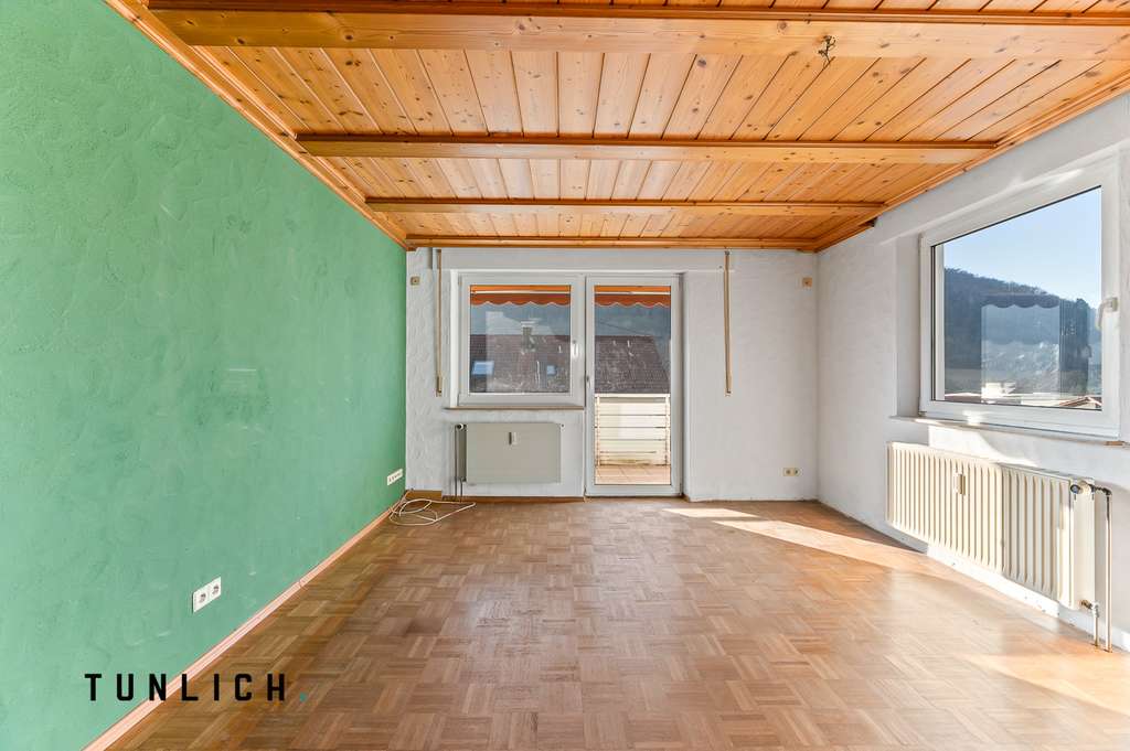 Immobilie in Bad Ditzenbach - Wohnen mit Weitblick – einladende 2-Zimmer-Wohnung mit Balkon in Bad Ditzenbach - Bild 4