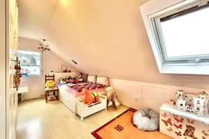 **Modernisiertes EFH mit Erdwärme und PV-Anlage in familienfreundlicher Umgebung von Nauroth** – Die vollständige Adresse der Immobilie erhältst du vom Anbieter., 57583 Nauroth – Vorschaubild 28