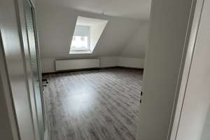 Geräumige 4-Zimmer DG Wohnung in zentraler Lage in Hannover Oststadt – Lister Meile 38, 30161 Oststadt, Hannover – Vorschaubild 7