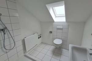 1 Zimmer DG-Wohnung ab sofort. Einziehen und wohlfühlen. – Ellernweg 2, 27356 Rotenburg (Wümme) – Vorschaubild 3