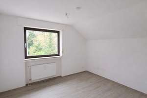Lichtdurchflutete Dachgeschosswohnung in begehrter Lage von Dortmund-Kirchhörde mit Loggia – Die vollständige Adresse der Immobilie erhältst du vom Anbieter., 44229 Kirchhörde-Löttringhausen, Dortmund – Vorschaubild 12