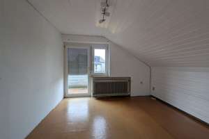 SANIERUNGSBEDÜRFTIGES FREISTEHENDES EINFAMILIENHAUS – Die vollständige Adresse der Immobilie erhältst du vom Anbieter., 74223 Flein – Vorschaubild 10
