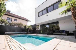 Design, Raum und Flexibilität – eine moderne Bauhausvilla mit Pool für alle Lebensphasen – Die vollständige Adresse der Immobilie erhältst du vom Anbieter., 81825 Gartenstadt Trudering, München – Vorschaubild 20