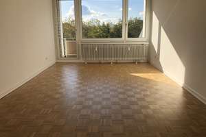 1-Zimmerwohnung mit West Balkon, zentralgelegen