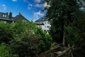 Alltagstaugliche 4-Zimmer-Wohnung mit Balkon in Düsseldorf-Golzheim – 40474 Golzheim, Düsseldorf – Vorschaubild 4