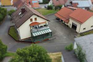 Platzwunder in zentraler Lage von Freiensteinau - Ideal für Mehrgenerationenwohnen – Freiensteinau, Vogelsbergkreis, 36399 Vogelsbergkreis – Vorschaubild 2