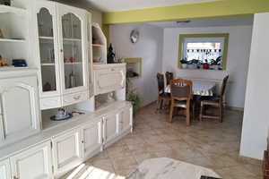 Viel Platz im Familienhaus!  4 Schlafzimmern, 2 Bäder, Ofen, 2 Küchen, Garten, Garage – Biberach (Kreis) – Vorschaubild 5