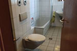 Helle 2-Zimmer-Wohnung in Darmstadt -Martinsviertel- – Die vollständige Adresse der Immobilie erhältst du vom Anbieter., 64289 Darmstadt-Nord, Darmstadt – Vorschaubild 4