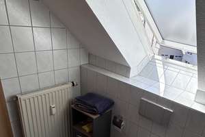 Stilvolle 2,5-Zimmer-Maisonettewohnung | 65 qm | Dachterrasse | Tiefgaragenstellplatz – Kelterstr. 21, 73614 Schorndorf – Vorschaubild 13