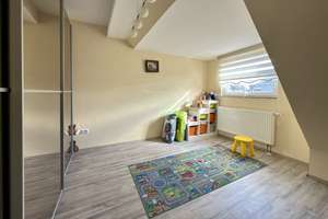 Modernisierte DHH mit 4 Schlafzimmern, schönem Garten & viel Platz in Duisburg Huckingen – Die vollständige Adresse der Immobilie erhältst du vom Anbieter., 47259 Huckingen, Duisburg – Vorschaubild 30