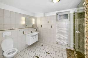 Property thumbnail 24