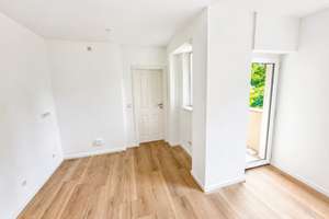 Wohnen oder investieren am Kittelbach ! Kernsanierte Singlewohnung mit Balkon und Grünblick – Heinrichstraße 117, 40239 Mörsenbroich, Düsseldorf – Vorschaubild 7
