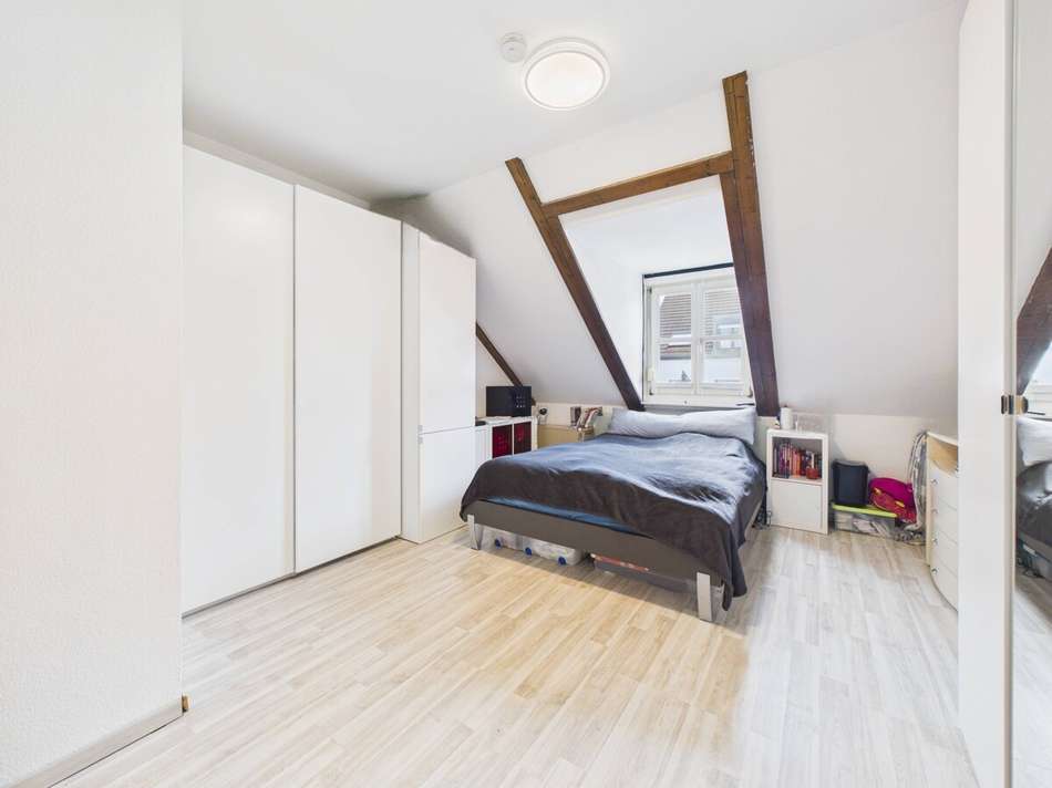 Schlafzimmer DG