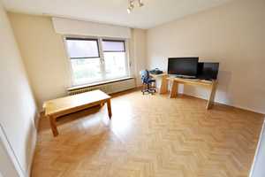 == Kurzfristig verfügbar! Ruhig gelegenes ZFH mit gepflegtem Außenbereich == – Lippe (Kreis) – Vorschaubild 5
