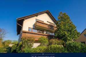 2-Zimmer-Wohnung (65 m²) mit Südloggia und EBK in einer sehr gepflegt kleinen Wohnanlage!