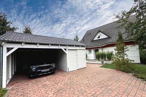 Exklusives Familienhaus – Kinoerlebnis & niedrige Energiekosten – Die vollständige Adresse der Immobilie erhältst du vom Anbieter., 31303 Burgdorf – Vorschaubild 1