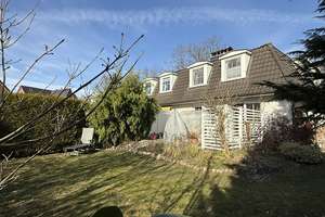 Top gepflegt * Vollkeller m. Kelleraußenzugang*großz. S/W-Grdstr. ca. 462 m² *2 Carport´s + Außenpl. – Die vollständige Adresse der Immobilie erhältst du vom Anbieter., 22941 Bargteheide – Vorschaubild 23