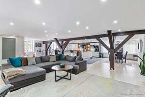 Mehrgenarationenhaus / Ferienhaus / Seminarhaus
Renoviert mit 3 Wohnungen / 686m² Wohfläche / Aufzu – Die vollständige Adresse der Immobilie erhältst du vom Anbieter., 84072 Au in der Hallertau – Vorschaubild 15