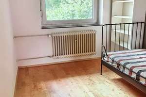 Wohnen mit Charakter: Modernisiertes Reihenhaus in Hamburg-Osdorf – Die vollständige Adresse der Immobilie erhältst du vom Anbieter., 22589 Osdorf, Hamburg – Vorschaubild 7