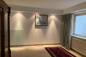 Solln - Großzügiges teilmöbliertes/möbliertes Haus in ruhiger und verkehrsgünstiger Lage – Die vollständige Adresse der Immobilie erhältst du vom Anbieter., 81477 Obersendling, München – Vorschaubild 17